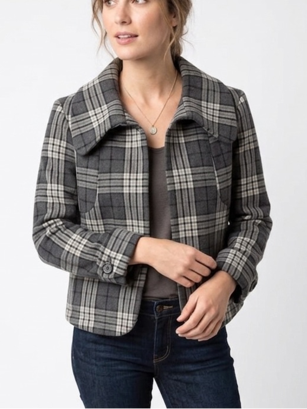 Simons Gray Black Plaid Cropped Jacket Wide Collar Blazer Coat
